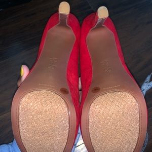 Jessica Simpson heels